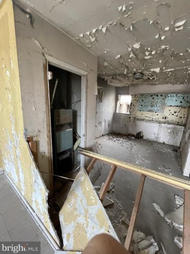 1923 20 St, Philadelphia PA 19145-2801 exterior