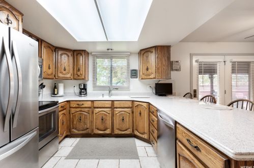 125 Countryside Cir, Park City UT 84098-6163 exterior