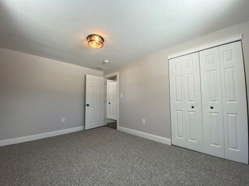 332 East St, West Bridgewater MA  02379-1808 exterior