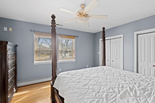 35 Monmouth St, Quincy MA 02171-1067 exterior