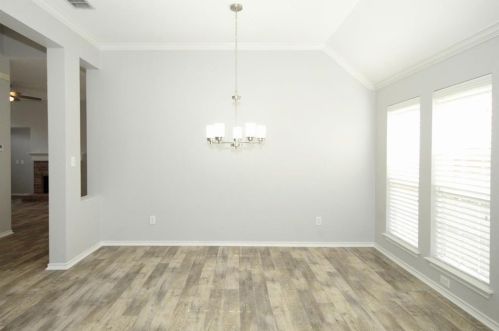 8220 Mura Dr, Plano TX 75025-4051 exterior