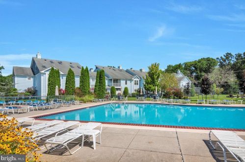 317 Steeplechase Ct, West Deptford NJ 08096-6815 exterior