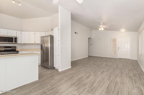 1338 Angela Dr, Phoenix AZ 85032-2348 exterior