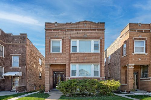 1812 Ridgeland Ave, Forest View, IL 60402-2027