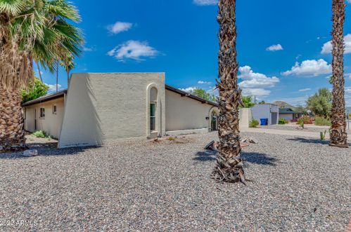 12034 29th St, Phoenix AZ  85028-1204 exterior