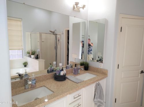 35826 33rd Ln, Phoenix AZ  85086-4201 exterior