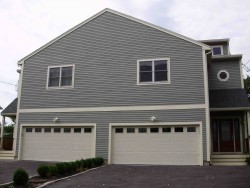 31 Florence St, Newton, MA 02459-2847