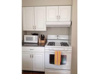 2 Waltham St, Newton MA  02465-1328 exterior