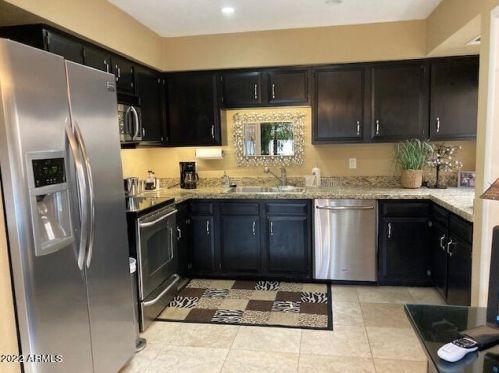 12606 40 Pl, Phoenix AZ 85032-1703 exterior