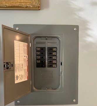 173 Highland St, Taunton MA  02780-4423 exterior