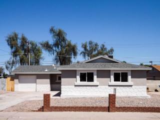 4948 Fairmount Ave, Phoenix, AZ 85031-3155