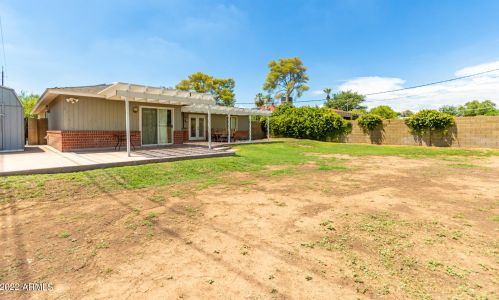 6701 14 Pl, Phoenix AZ 85014-4014 exterior