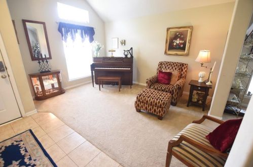 9103 Bonbrook Bnd Ln, Richmond TX 77469-4730 exterior