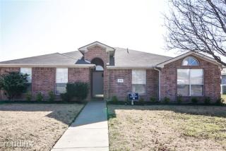 1032 Hall Ct, St Paul TX  75098-4887 exterior