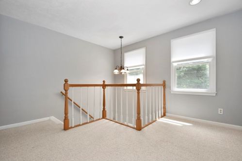 21 Grafton St, Shrewsbury MA  01545-5614 exterior