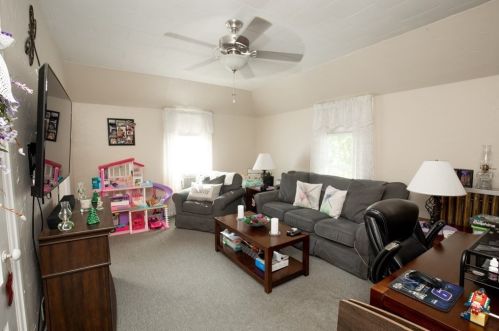 56 Foster St, New Bedford MA 02740-6677 exterior