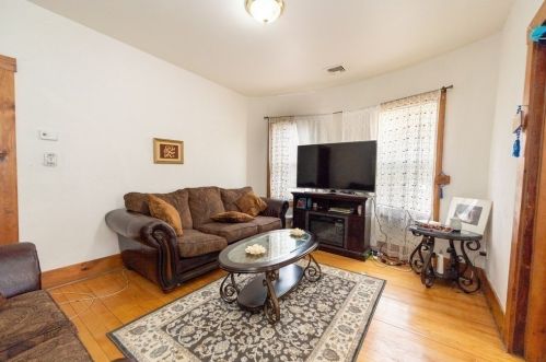 93 Cutler St, Worcester MA 01604-4801 exterior