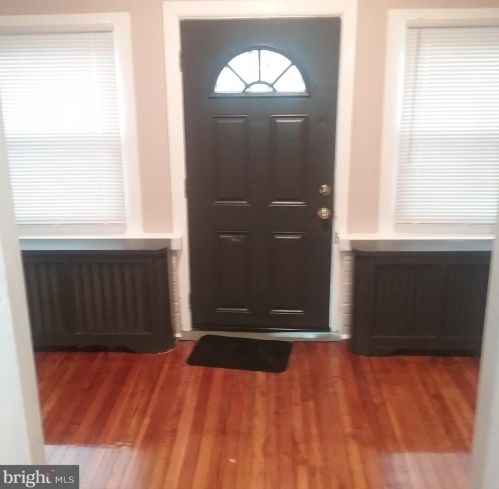 4607 Horrocks St, Philadelphia, PA 19124-3116