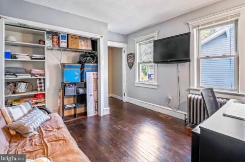 23 Watkins Ave, West Deptford NJ  08096-1235 exterior