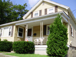 61 Clinton St, Newton, MA 02458-1231