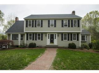 3 Golfview Dr, Hingham MA  02043-2618 exterior