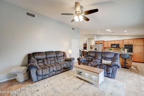 3003 Anderson Dr, Phoenix AZ 85032-2020 exterior