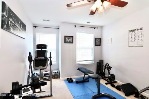 29 Jake Dr, Tinton Falls NJ 07712-7533 exterior