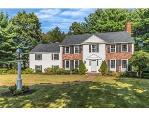 3 Charing Cross, Lynnfield MA  01940-2434 exterior