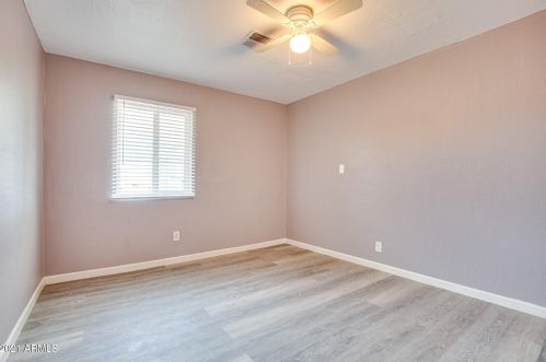 4841 35 Dr, Phoenix AZ 85053-4609 exterior