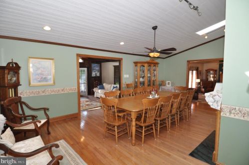 24854 Main St, Columbus NJ 08022-1339 exterior