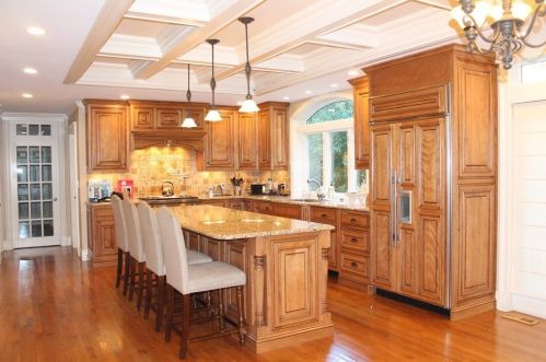 120 Myrtle St, Norfolk MA  02056-1303 exterior