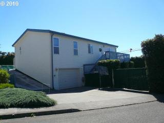 1331 Heather Ln, Harbor OR  exterior