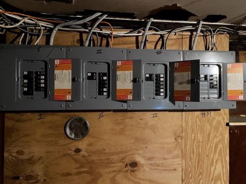 181 Ashley Blvd, New Bedford MA 02746-1751 exterior