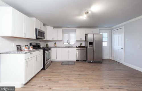 638 Washington Ave, West Deptford NJ 08096-1035 exterior