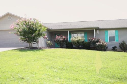 138 Glenlock Ln, Sweetwater, TN 37874-5974