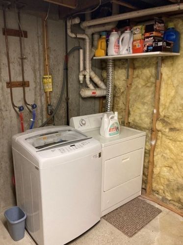 1 Blueberry Knl, East Bridgewater MA  02324-1534 exterior