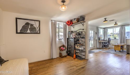 1819 45th St, Phoenix AZ 85032-2387 exterior