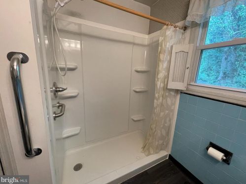 1 Budd Blvd, West Deptford NJ 08096-3332 exterior