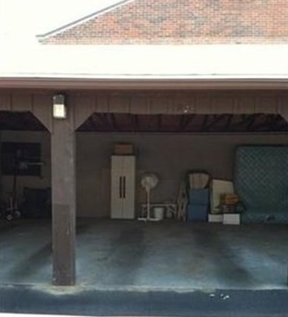 26 Webster Ct, Amherst MA 01002-2834 exterior