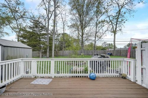 9 Kim Ct, Jackson Twp NJ 08527-2362 exterior