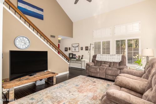 10622 40 Pl, Phoenix AZ 85032-1703 exterior