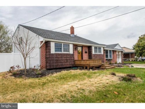 295 Columbus Dr, West Deptford, NJ 08051-1268