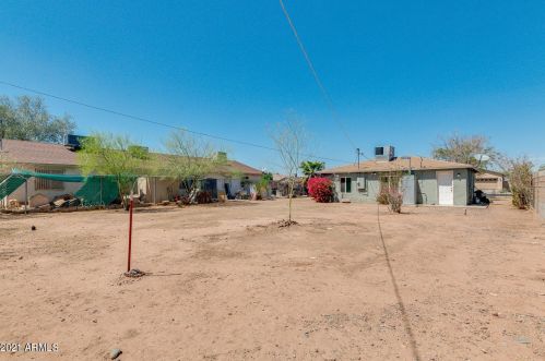 2545 Atlanta Ave, Phoenix AZ 85040-2710 exterior