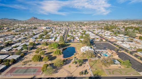 16216 35th St, Phoenix AZ  85032-3121 exterior