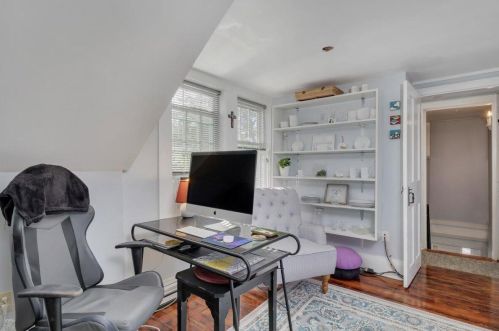 6 Munson Meeting, Chatham MA exterior