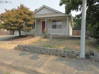220 Country Ct, Mcminnville, OR 97128-9785
