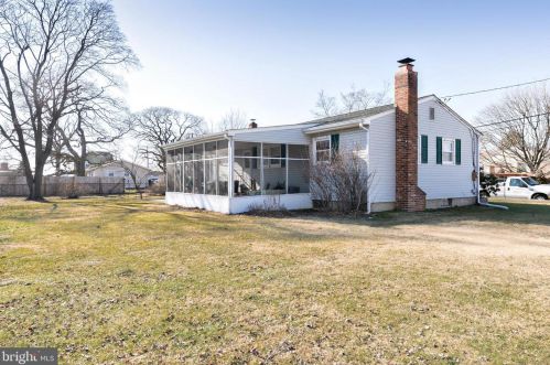 5 Cambridge Ave, Erial NJ 08081-1229 exterior