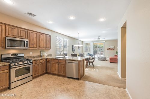 25220 56th Ave, Phoenix, AZ 85083-4316