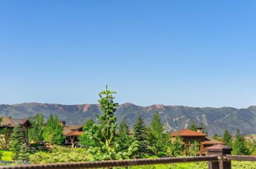 2870 Westview Trl, Park City UT 84098-6342 exterior