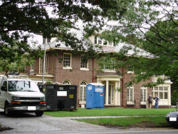 1835 Beacon St, Newton, MA 02468-1462